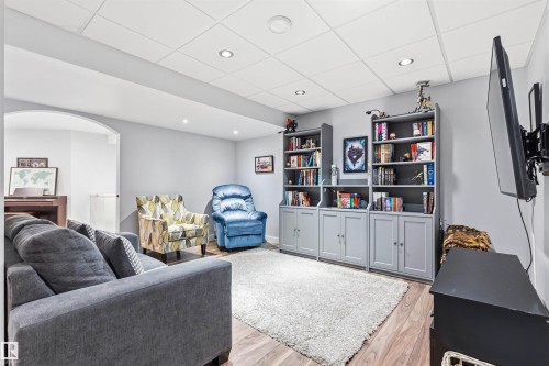 15315 137A Street, Edmonton, AB - Indoor