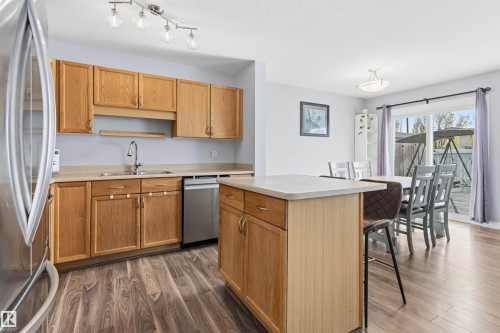 15315 137A Street, Edmonton, AB - Indoor Photo Showing Kitchen With Stainless Steel Kitchen With Double Sink
