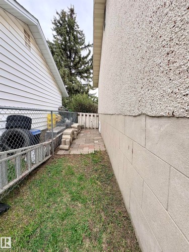 9103 131 Avenue, Edmonton, AB - Outdoor