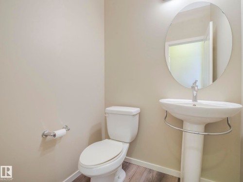 122 603 Watt Boulevard, Edmonton, AB - Indoor Photo Showing Bathroom