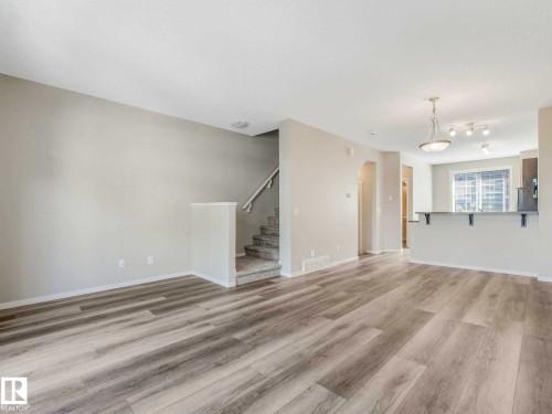 122 603 Watt Boulevard, Edmonton, AB - Indoor Photo Showing Other Room