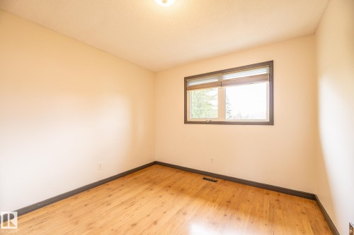 8111 187 Street, Edmonton, AB - Indoor Photo Showing Other Room