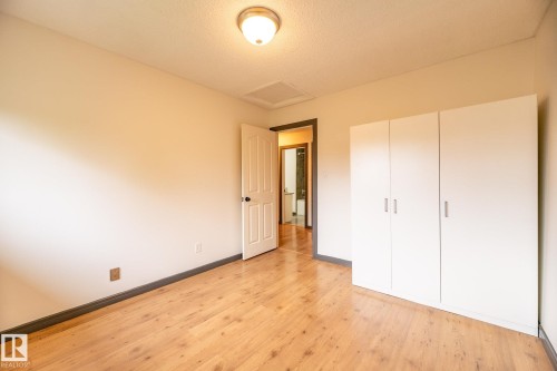 8111 187 Street, Edmonton, AB - Indoor Photo Showing Other Room