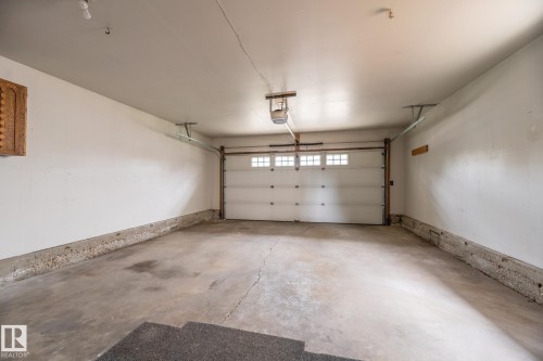 8111 187 Street, Edmonton, AB - Indoor Photo Showing Garage