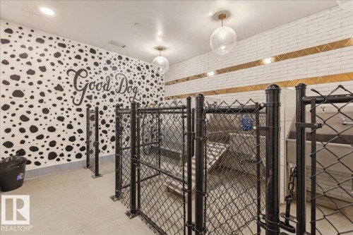 OWNER AMENITY - COMPLETE PET WASH AND GROOM ING ROOM! - 428 7463 May Common, Edmonton, AB - Indoor
