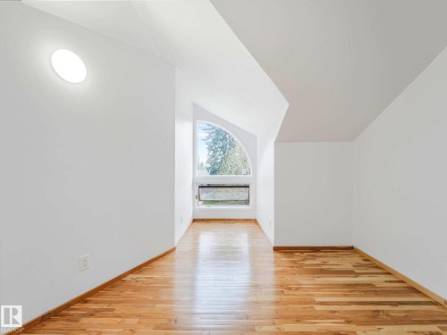 14611 89 Avenue, Edmonton, AB - Indoor Photo Showing Other Room