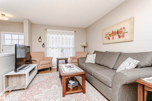 118 2051 Towne Centre Boulevard, Edmonton, AB - Indoor Photo Showing Living Room