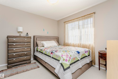 118 2051 Towne Centre Boulevard, Edmonton, AB - Indoor Photo Showing Bedroom