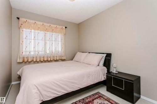 118 2051 Towne Centre Boulevard, Edmonton, AB - Indoor Photo Showing Bedroom