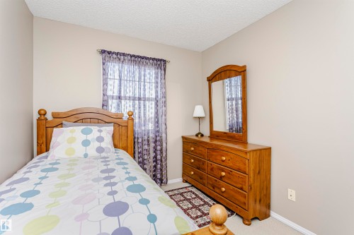 118 2051 Towne Centre Boulevard, Edmonton, AB - Indoor Photo Showing Bedroom