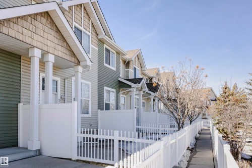 118 2051 Towne Centre Boulevard, Edmonton, AB - Outdoor