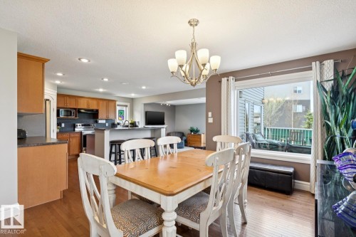 12067 21 Avenue, Edmonton, AB - Indoor Photo Showing Dining Room