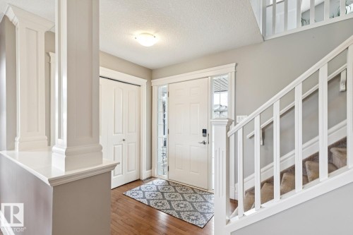 12067 21 Avenue, Edmonton, AB - Indoor Photo Showing Other Room
