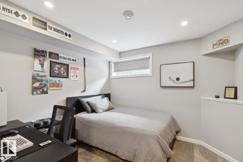 12067 21 Avenue, Edmonton, AB - Indoor Photo Showing Bedroom