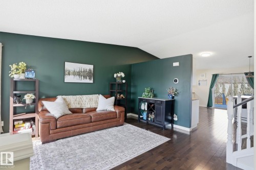 5410 57 Avenue, Beaumont, AB - Indoor Photo Showing Living Room