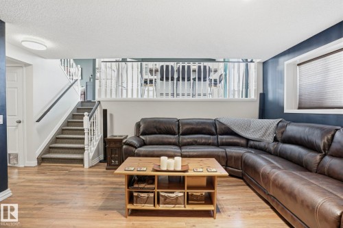 5410 57 Avenue, Beaumont, AB - Indoor Photo Showing Living Room