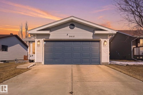 5410 57 Avenue, Beaumont, AB - Outdoor With Exterior