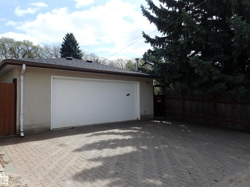 9126 117 Street, Edmonton, AB 
