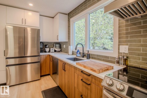 3412 110 Street, Edmonton, AB - Indoor Photo Showing Kitchen