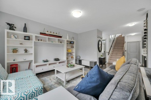 7740 Getty Wynd, Edmonton, AB 