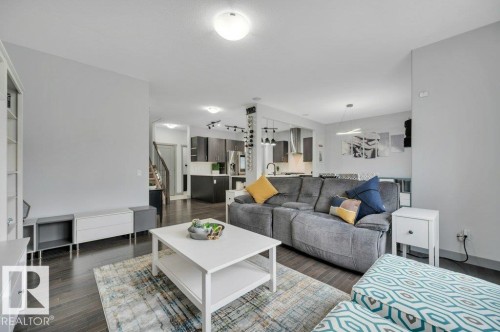 7740 Getty Wynd, Edmonton, AB 