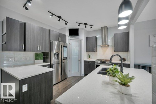7740 Getty Wynd, Edmonton, AB 