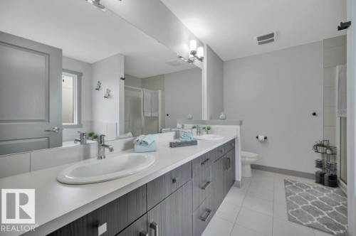 7740 Getty Wynd, Edmonton, AB 
