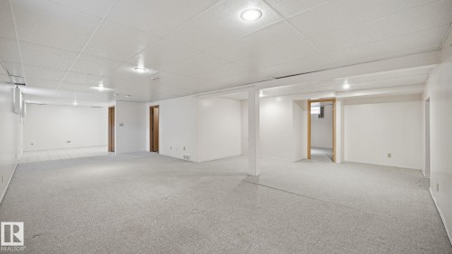 Edmonton, AB - Indoor