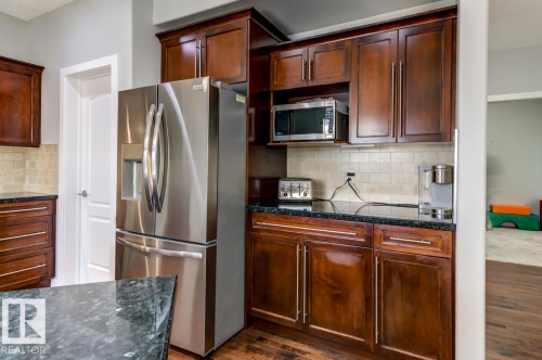 1924 69 Street, Edmonton, AB - Indoor Photo Showing Kitchen
