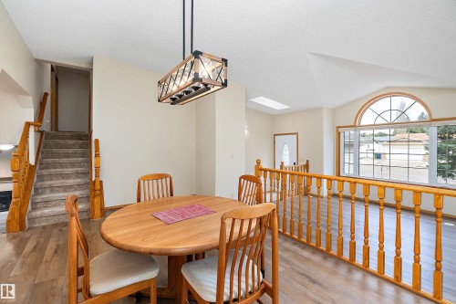 229 Northmount Drive, Wetaskiwin, AB - Indoor Photo Showing Dining Room