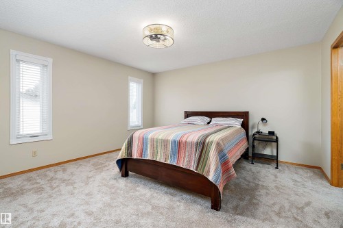 229 Northmount Drive, Wetaskiwin, AB - Indoor Photo Showing Bedroom
