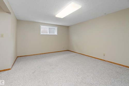 229 Northmount Drive, Wetaskiwin, AB - Indoor Photo Showing Other Room