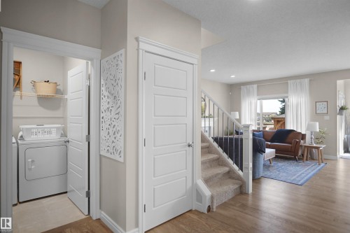 12351 176 Avenue, Edmonton, AB - Indoor Photo Showing Laundry Room