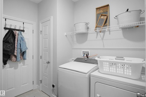 12351 176 Avenue, Edmonton, AB - Indoor Photo Showing Laundry Room