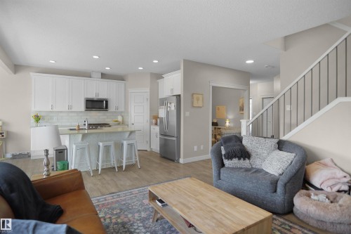 12351 176 Avenue, Edmonton, AB - Indoor Photo Showing Other Room