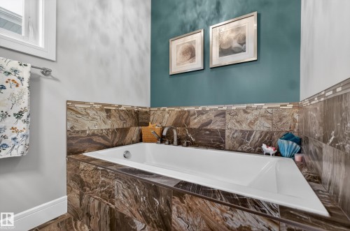 30 Belmont Drive, St. Albert, AB - Indoor Photo Showing Bathroom