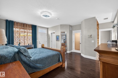 30 Belmont Drive, St. Albert, AB - Indoor Photo Showing Bedroom
