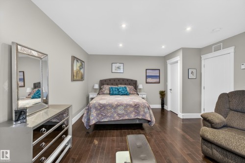 30 Belmont Drive, St. Albert, AB - Indoor Photo Showing Bedroom