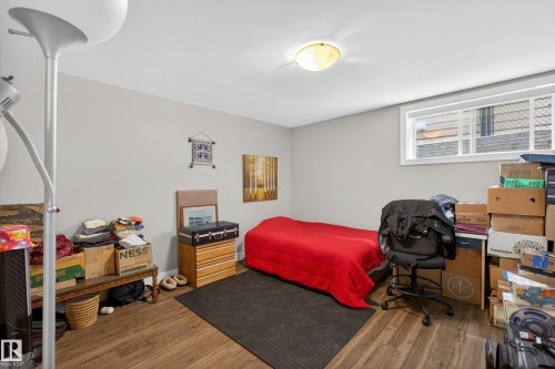 30 Belmont Drive, St. Albert, AB - Indoor Photo Showing Bedroom