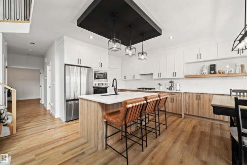 1367 Siskin Wynd, Edmonton, AB 
