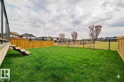 1367 Siskin Wynd, Edmonton, AB 