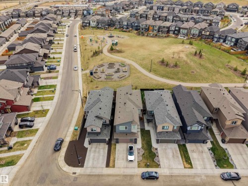 1367 Siskin Wynd, Edmonton, AB 