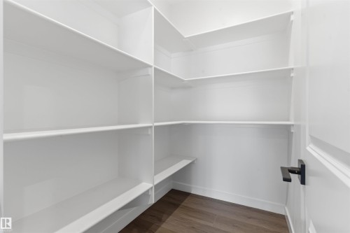 56 Meadowgrove Landing, Spruce Grove, AB - Indoor With Storage