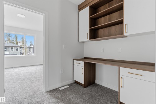 56 Meadowgrove Landing, Spruce Grove, AB - Indoor Photo Showing Other Room