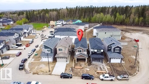 56 Meadowgrove Landing, Spruce Grove, AB - 