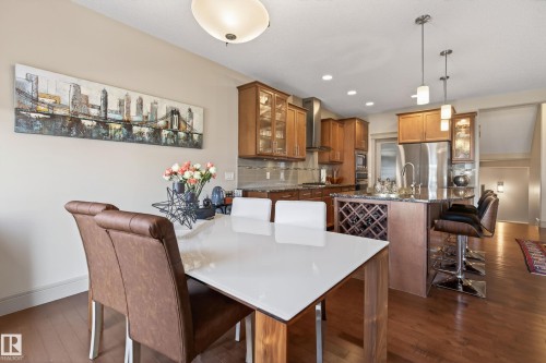 3908 Agar Crest, Edmonton, AB - Indoor Photo Showing Dining Room