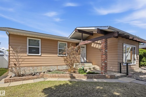 692 Lee Ridge Road, Edmonton, AB - Outdoor