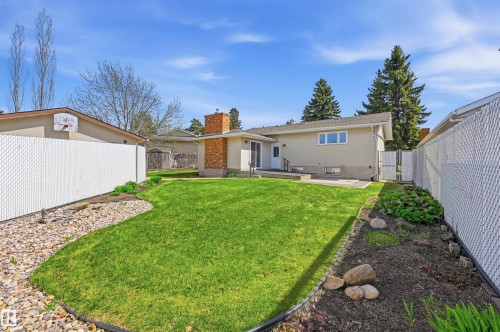 692 Lee Ridge Road, Edmonton, AB - Outdoor