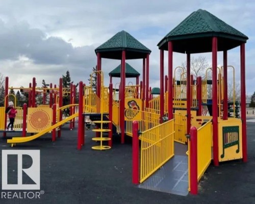 692 Lee Ridge Road, Edmonton, AB - Outdoor