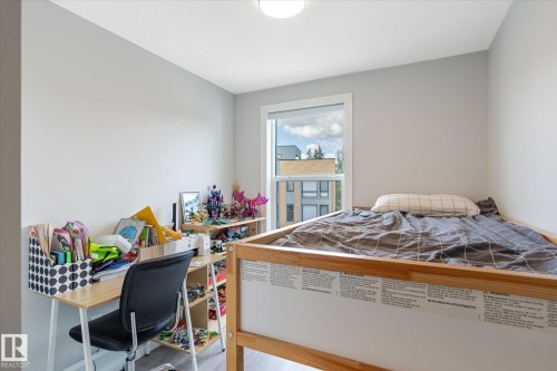 63 1304 Rutherford Road, Edmonton, AB - Indoor Photo Showing Bedroom